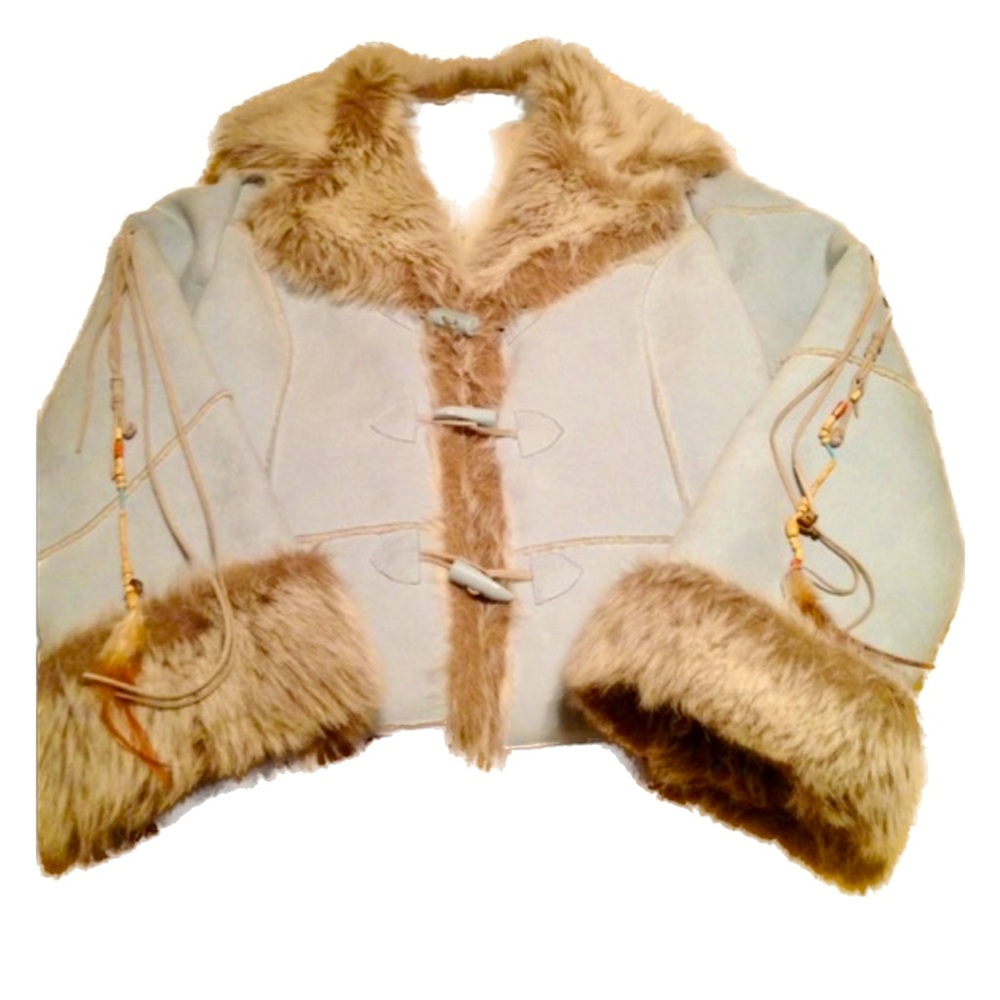 Beautiful baby blue with faux fur coat